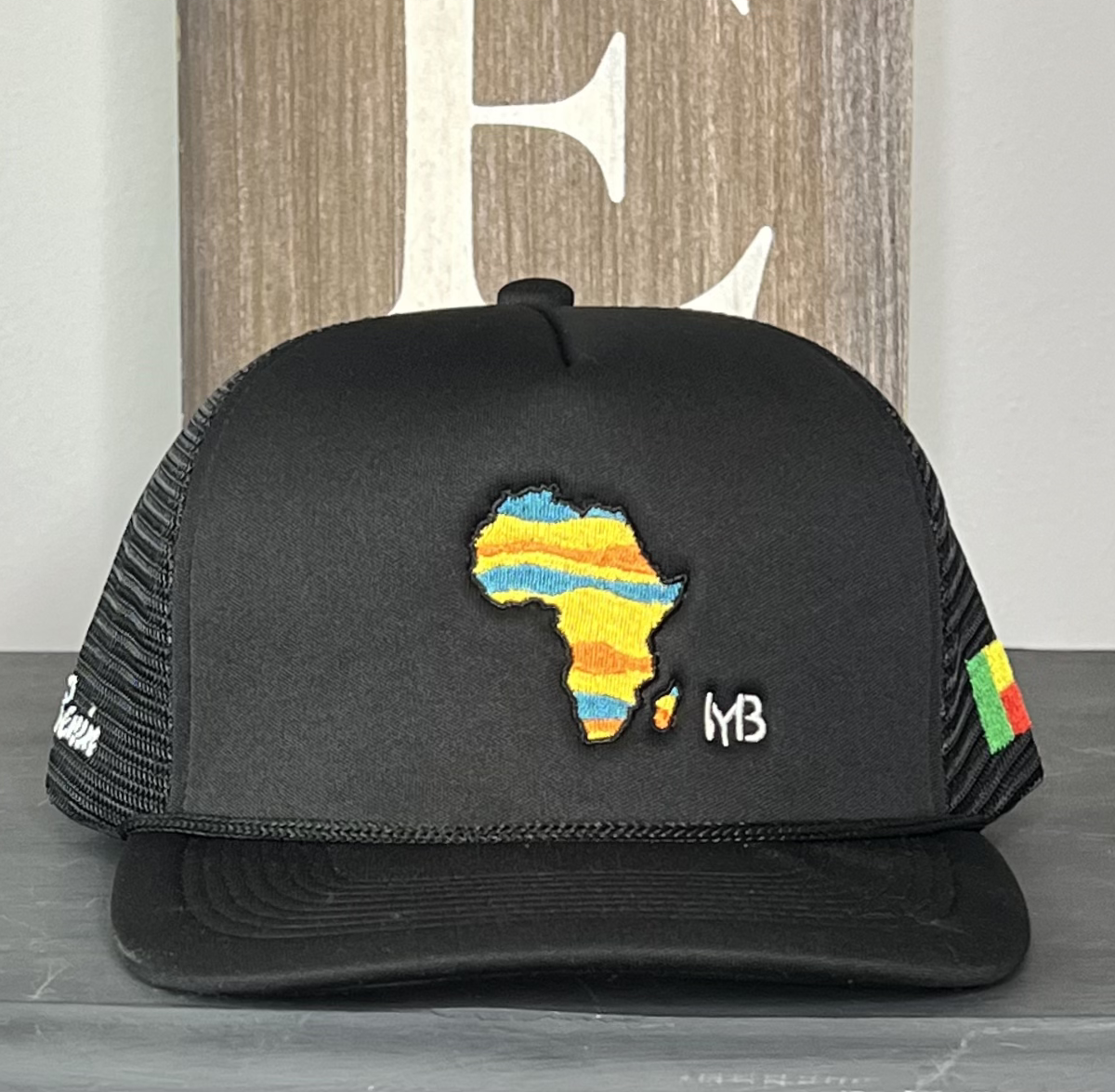 Mesh Continent Hat (Benin Independence Limited)