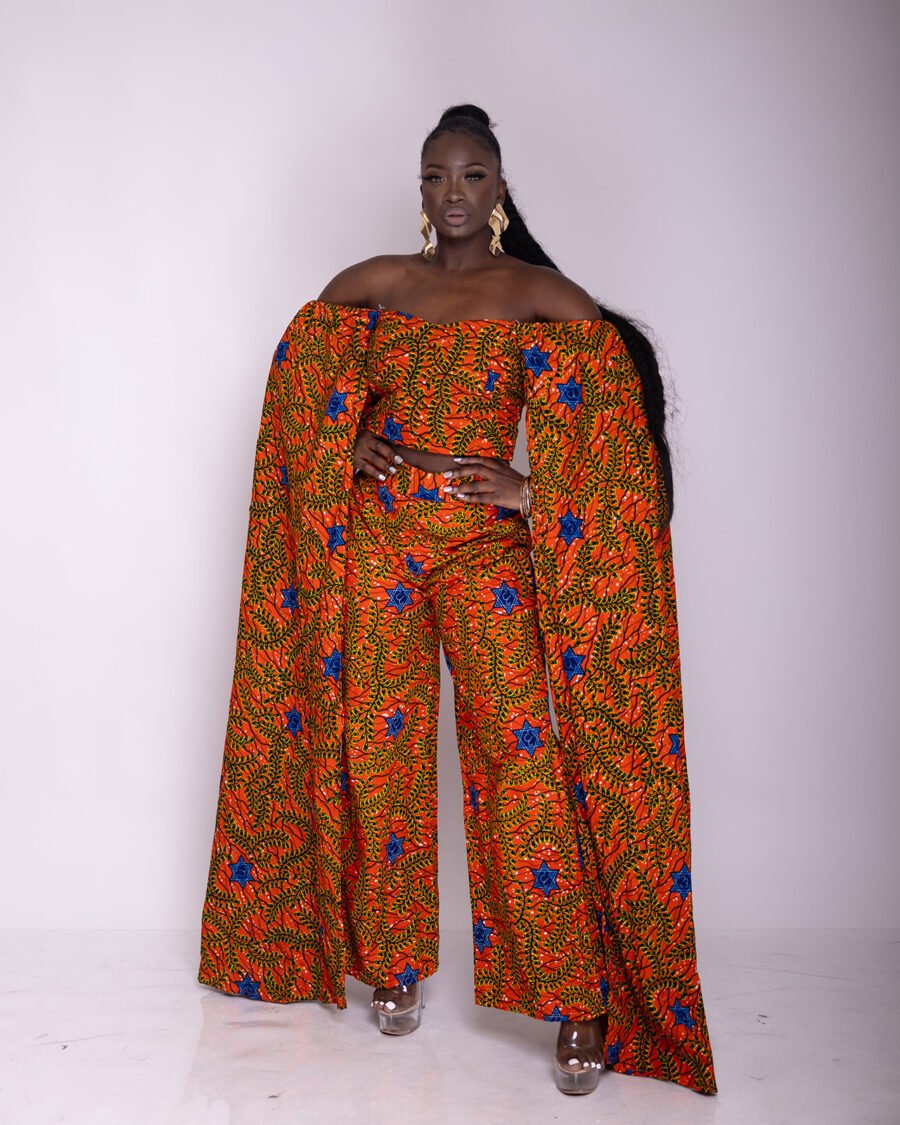 Kakia Flare Flower Two piece set with pockets - Image 2